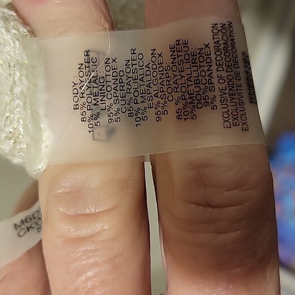 ❤️ NWT! CALVIN KLEIN SLEEVELESS SPARKLY SWEATER TOP W/  TANK TOP UNDERLAY - Picture 10 of 12